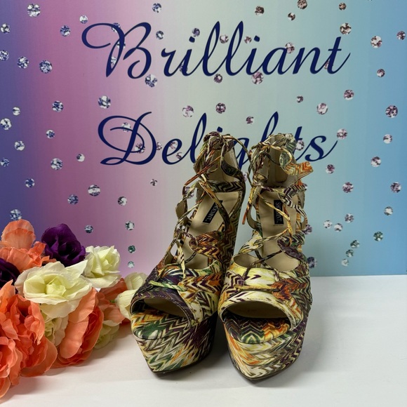 SALE TRIBAL ULTRA HIGH PLATFORM WEDGES - Picture 9 of 14